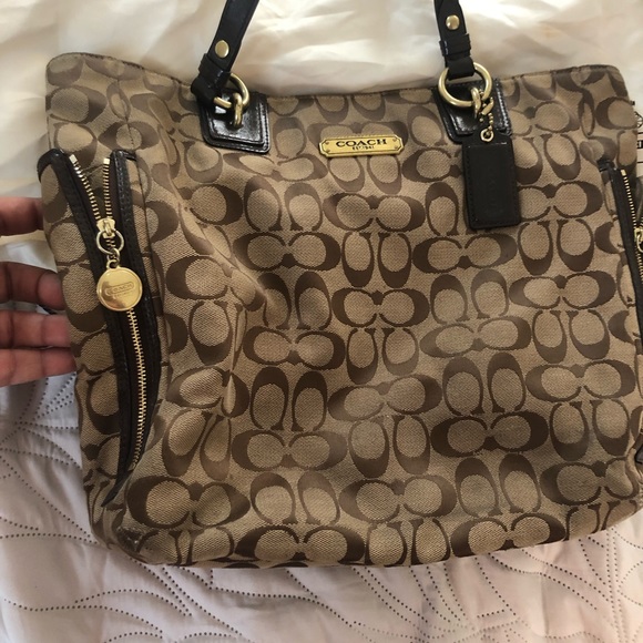 Coach canvas and leather shoulder bag - Picture 1 of 3